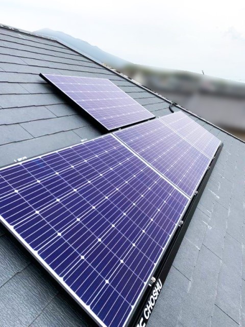 福岡県直方市のU様邸にて、太陽光発電システムを設置しました≪施工後≫