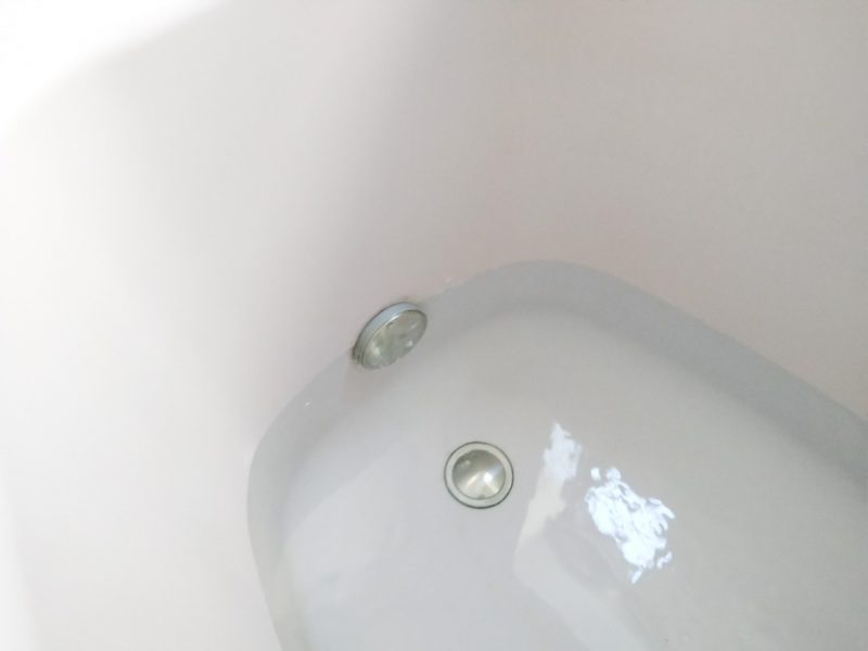 宮崎県宮崎市のM様邸にて、エコキュートの設置をしました≪浴槽内≫