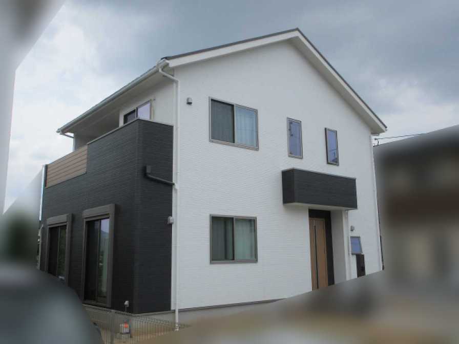 福岡県直方市のY様邸にて、太陽光発電システムを設置させていただきました！