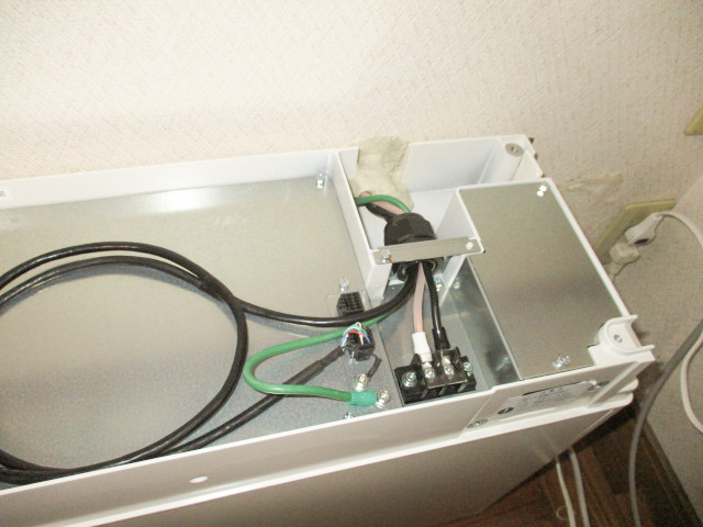 福岡県柳川市のK様邸にて、蓄電システムを設置しました≪蓄電池≫上部