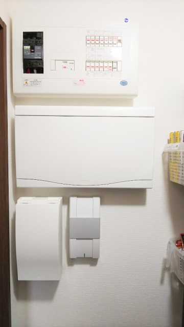 宮崎県西諸県郡のI様邸にて、蓄電システムを設置しました≪分電盤≫