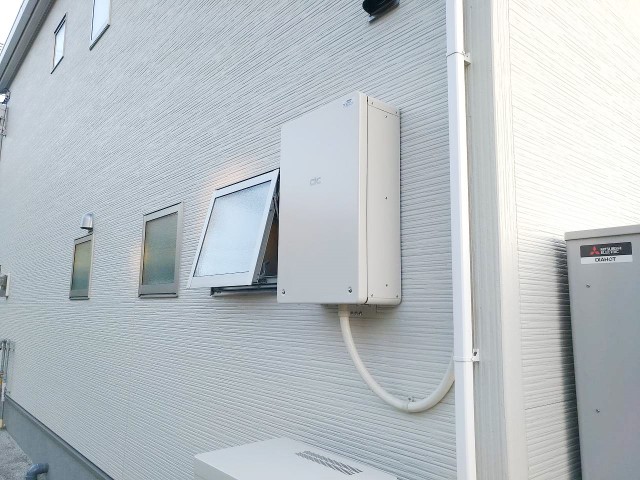 福岡県のT様邸にて、蓄電システムを設置しました≪パワコン≫