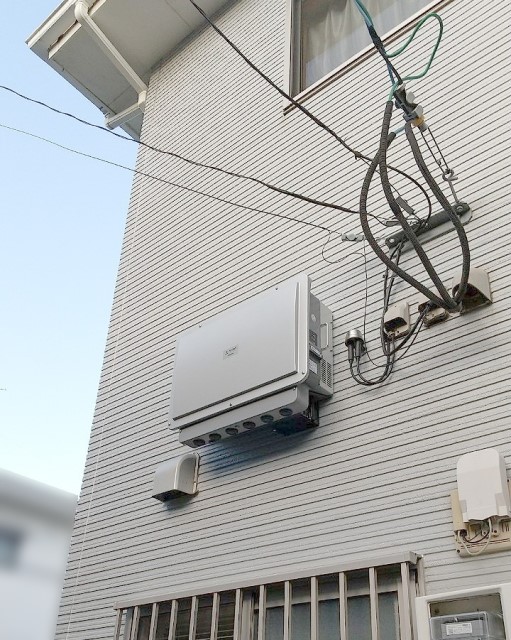 長崎県のU様邸にて、蓄電システムを設置しました≪パワコン≫