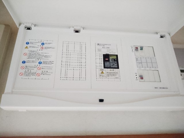 宮崎県宮崎市のH様邸にて、蓄電システムを設置しました≪分電盤≫