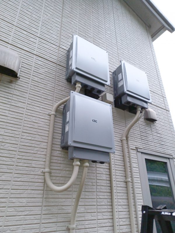 山口県のH様邸にて、蓄電システムを設置しました！≪パワコン・PVユニット≫